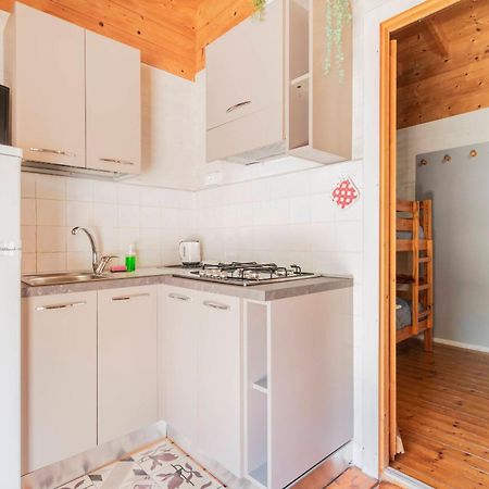Camping Oasi Марина ди Маса Екстериор снимка