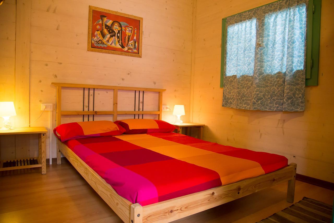 Camping Oasi Марина ди Маса Екстериор снимка
